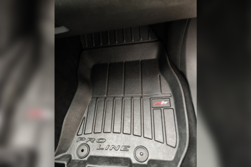 3D гумени стелки Subaru Outback