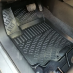 гумени стелки Vitara