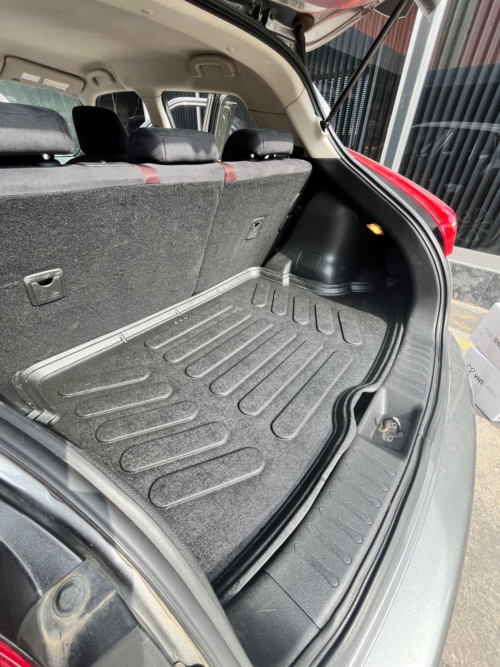 стелка за багажник Nissan Juke
