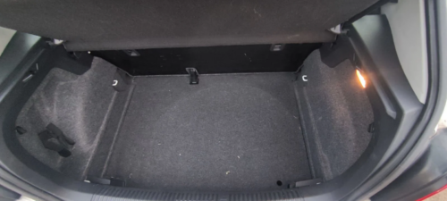 стелка за багажник VW Polo