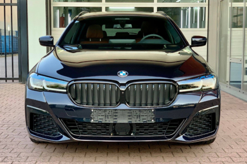 черни бъбреци за BMW G30